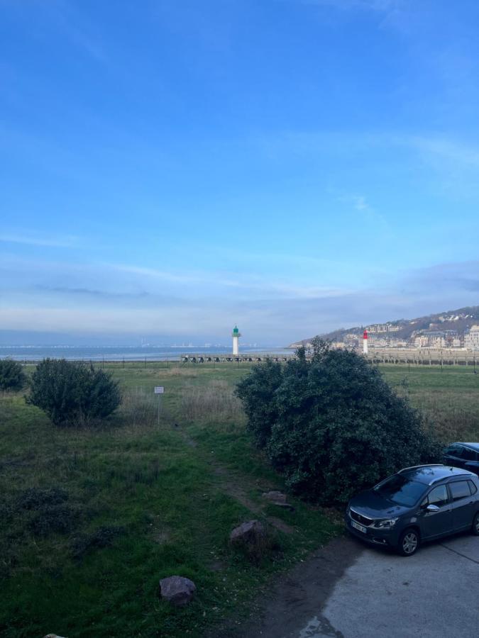 Mon Balcon Face A La Mer - Les Marinas โดวีลล์ ภายนอก รูปภาพ
