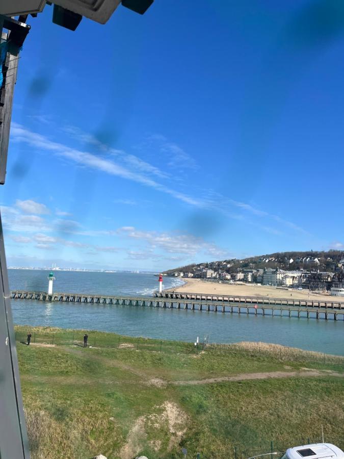 Mon Balcon Face A La Mer - Les Marinas โดวีลล์ ภายนอก รูปภาพ