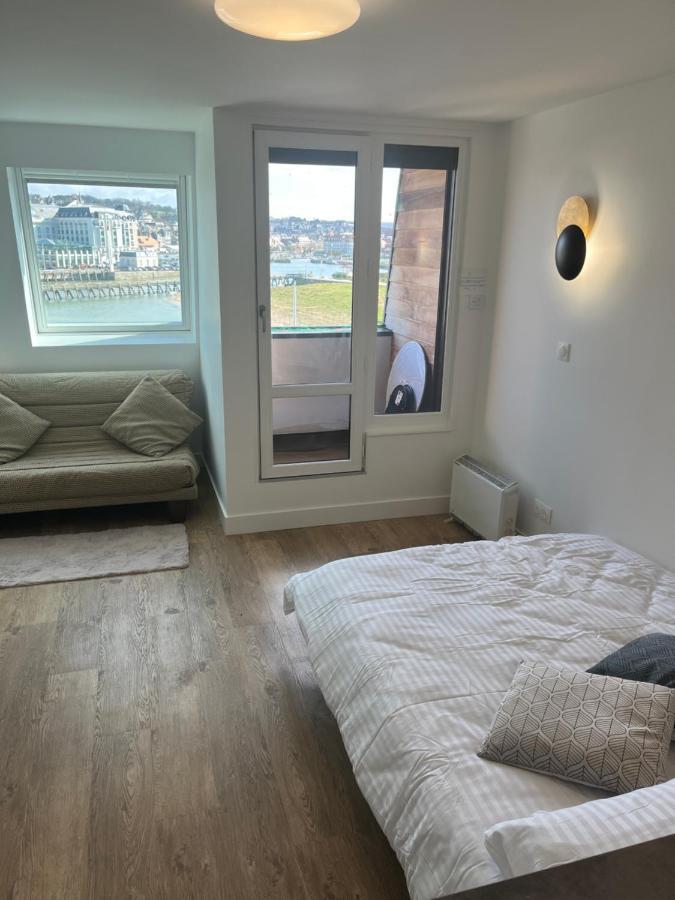 Mon Balcon Face A La Mer - Les Marinas โดวีลล์ ภายนอก รูปภาพ